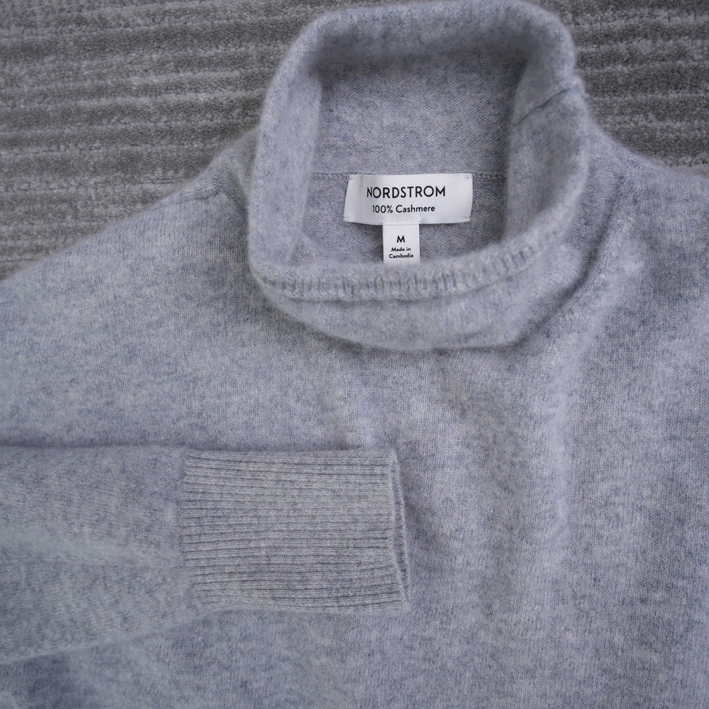 Nordstrom 100% Cashmere Turtleneck Sweater Gray Womens Medium RN58665